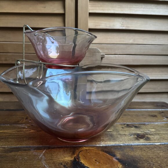 Vintage Ombré Pink Glass Chip and Dip Serving Bowl Set with Metal Stand - Picture 1 of 6